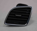 Gura de ventilație planșa de bord AUDI Q3 8U 2014 OEM: 8U1820901C,8U1820901B 2149557