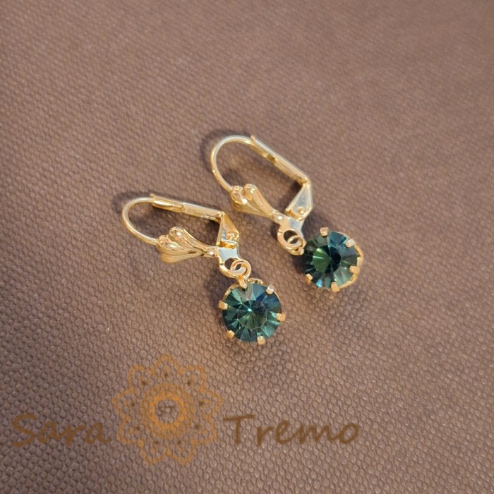 Cercei clasici placati cu aur 18K cu cristal zirconia albastru-marin
