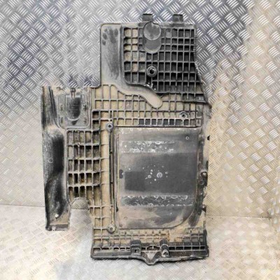 Scut motor st&amp;acirc;nga spate SKODA SUPERB III Estate 3V5 2021 OEM: 3Q0825101E,3Q0825967 foto