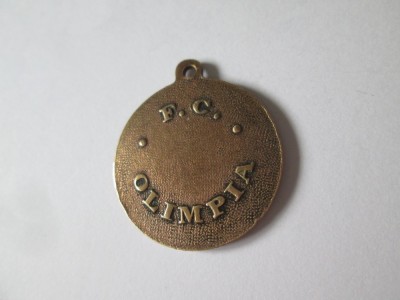 Rar! Romania medalion:F.C.Olimpia Satu Mare 1000 ani de la atestarea orasului 1972,diametrul=26 mm foto