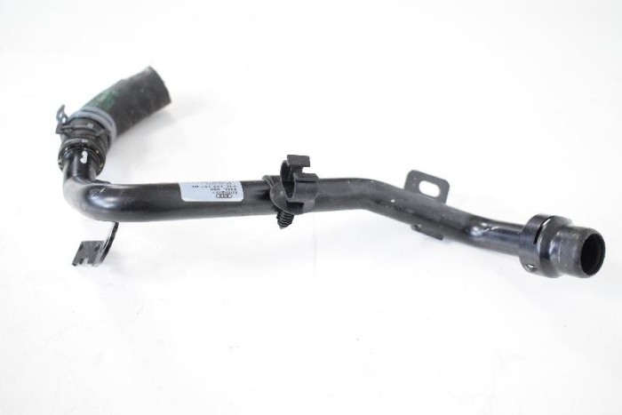 Furtun AUDI A4 8W2, B9 2015 OEM: 04L122157 3714961