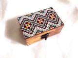 cutie lemn decorata cu motiv traditional 43433