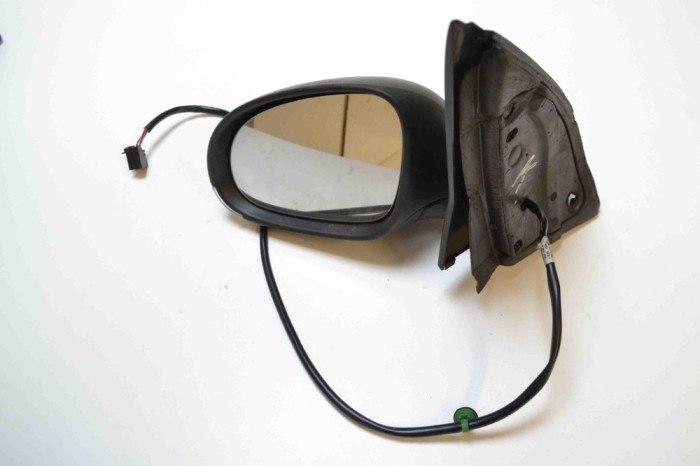 Oglinda laterală st&acirc;nga VW GOLF V 1K1 2006
