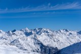 Tablou Canvas, "Lanțul Munților &Icirc;mbrăcat &icirc;n Alb Alpin", Majestic, Wintery, Serene, Pristine, Expansive, Towering, Snow-Capped, Horizon, 39 x 26 cm, CM