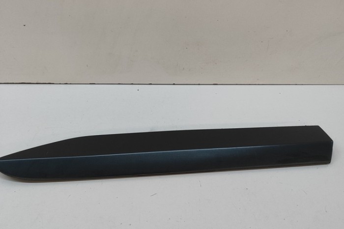 Bandou inferior ușă dreapta spate SKODA SUPERB III Estate 3V5 2021 OEM: 3V0854950 | 31890513