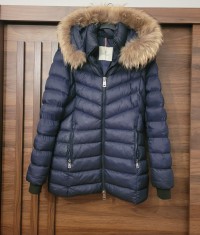 Geacă Moncler originală