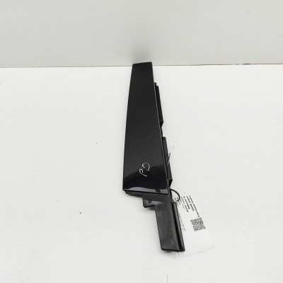 Ornament vertical ușă dreapta față VW PASSAT Variant B8 3G5 2016 OEM: 3G0837902T 32750948 foto