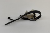 &Icirc;ncuietoare capac rezervor PORSCHE CAYENNE 9PA 2004 OEM: 1J0810773B,1J0.810.773.B,3B0959782,3B0.959.782 28932173