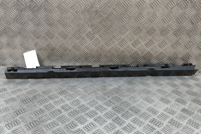 Suport prag lateral st&acirc;nga față VOLVO XC90 II 2022 OEM: 32216523,31378136 28357090