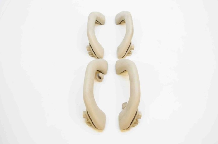 M&acirc;ner plafon dreapta față VW PASSAT B6 3C2 2009 OEM: 1K0857607M 2688024