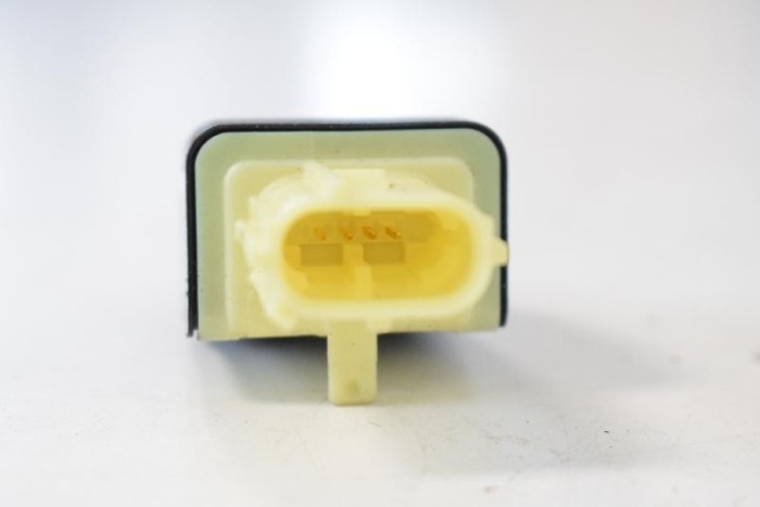 Senzor de impact st&acirc;nga spate SUBARU OUTBACK BL, BP 2008 OEM: 98237AG000 3991984