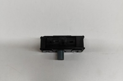 Amplificator de antena LAND ROVER RANGE ROVER VELAR L560 2020 OEM: FW93-19C024-AB 22312595 foto