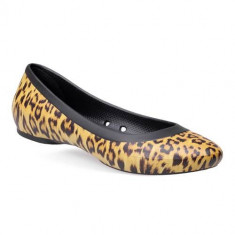 Balerini Femei Crocs Lina Graphic Flat 20379390L foto