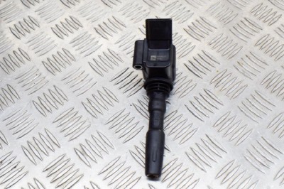 Bobina de inducție de &amp;icirc;naltă tensiune AUDI A4 8W2, B9 2018 OEM: 77300010,04E905110K 11545811 foto