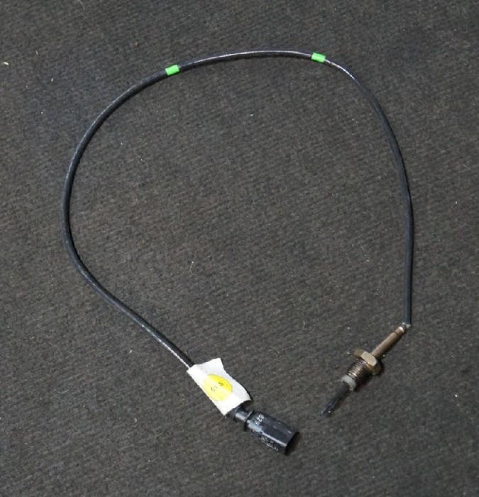 Senzor de temperatură VW JETTA MK6 162, 163 2015 OEM: 04L906088DJ | 1817511