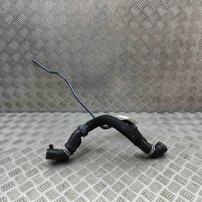 Furtun de lichid de răcire VW TAYRON R41 2024 OEM: 5QS122101Q 32380327