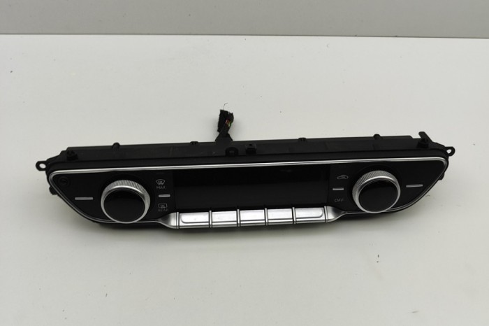 Modul de climatizare AUDI A4 Avant 8W5, B9 2017 OEM: 8W0820043F,5HB013310 30379078