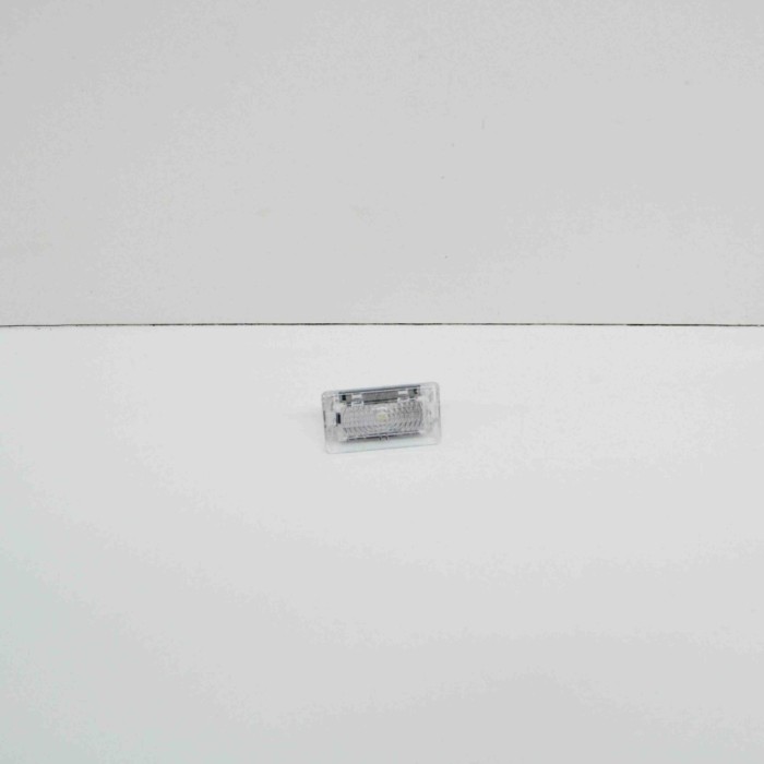 Iluminare interioară TESLA MODEL S 2016 OEM: 1-INJ-907-000 14700895