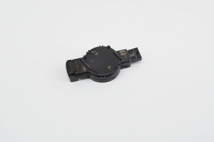 Senzor de ploaie BMW 1 F21 2018 OEM: 9861559,6PW011809-04 17715929