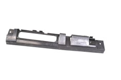 Suport prag lateral dreapta spate AUDI R8 422, 423 2010 OEM: 420853924 11737762