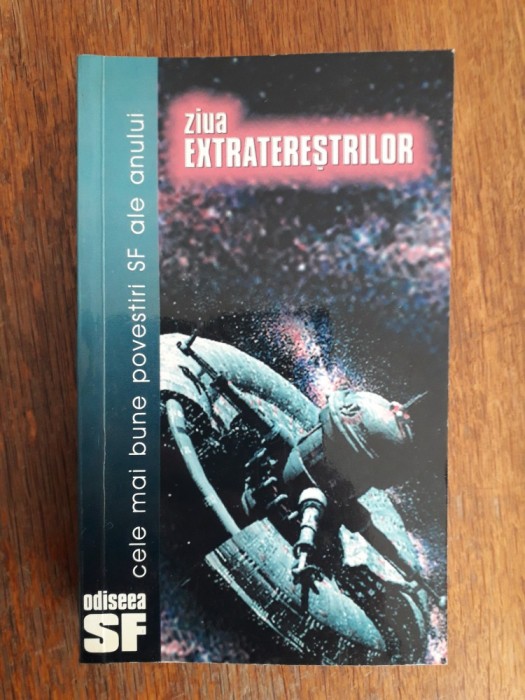 Ziua extraterestrilor - David G. Hartwell / R4P2S