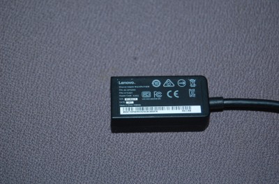 ADAPTOR ETHERNET ADAPTER SC10P42353 01YU027 MICRO ETHERNET RJ-45 foto