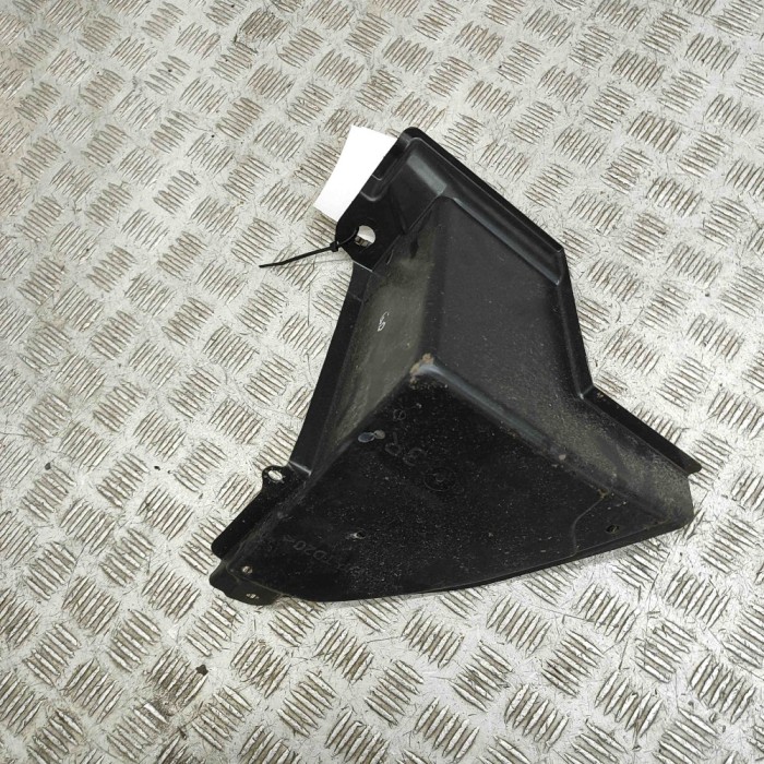 Scut motor dreapta spate TOYOTA C-HR _X2_, _H2_ 2023 OEM: 58398-F4070