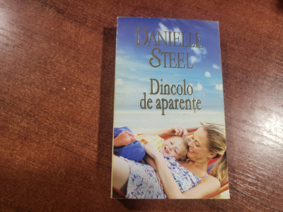 Dincolo de aparente de Danielle Steel foto