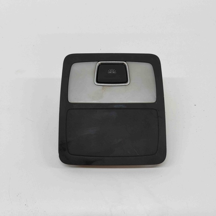 Iluminare interioară AUDI Q7 4L 2014 OEM: 4L0947163,4L0947164A 30981141