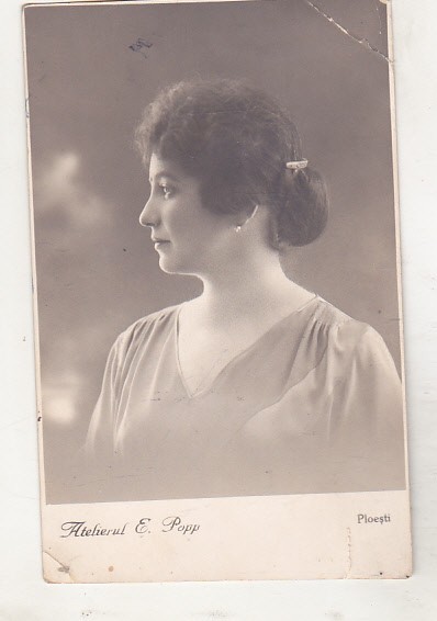 bnk foto - Portret de femeie - Foto E Popp Ploiesti