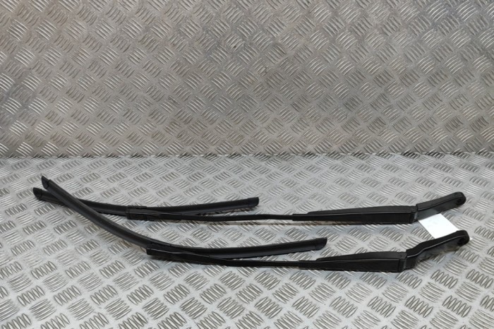 Braț ștergător față AUDI Q5 FY 2021 OEM: 80C955408,80C955407 28195127