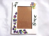 Rama Foto Decorativa Florala Handmade 10x15cm, Alb/Albastru/Mov/Verde, 20x15cm