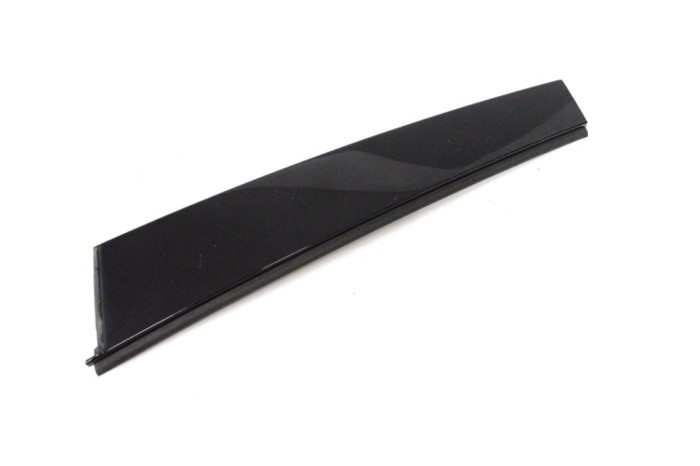Ornament vertical ușă dreapta spate AUDI A4 8W2, B9 2019 OEM: 8W0839902 14981407