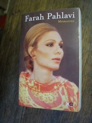 Memoires / Farah Pahlavi foto