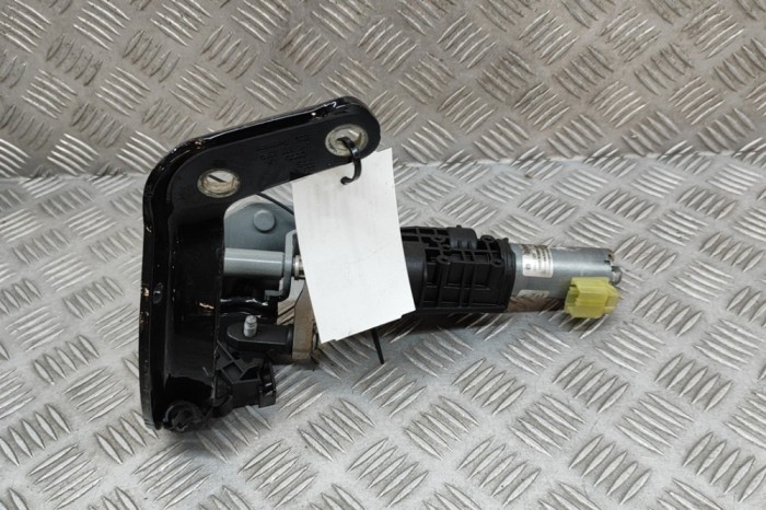 Motor ridicare electrică haion st&acirc;nga AUDI Q7 4M 2015 OEM: 4M0827851A,0390204153,4M0827299B 28482306