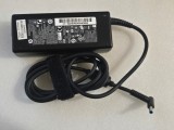 &Icirc;ncărcător laptop original HP 90W 19.5V 4.62A - mufă: 4.5 mm x 3.0 mm - Model PPP012D-S