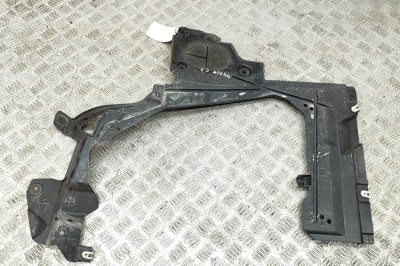Scut motor dreapta spate BMW X1 F48 2020 OEM: 7354760 25236128 foto