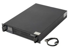 Alimentator UPS QOLTEC 2,4kW 3kVA 115-300V 635x483x87mm 7Ah