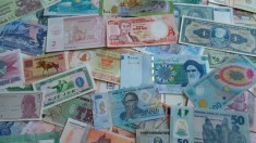 Set#4 100 bancnote diferite (cele din imagini) XF-UNC