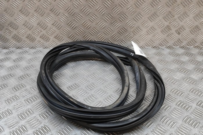 Garnitura ușă dreapta față BMW X1 F48 2016 OEM: 7349628 | 32053726