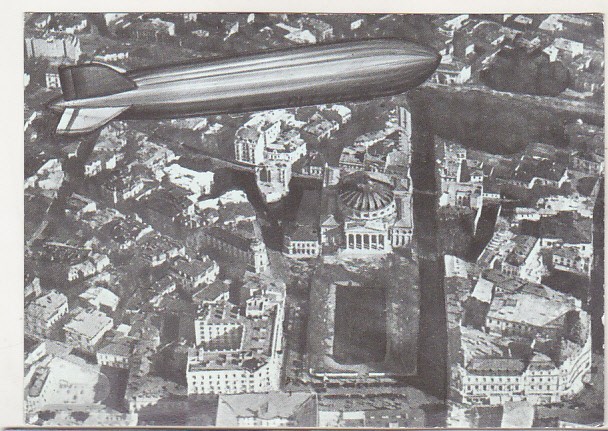 bnk cp Zepelinul LZ 127 survoland Bucurestiul in 1929 - necirculata