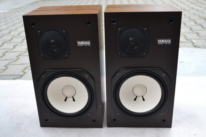 Boxe Yamaha NS 615