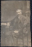 Fotografie pe carton, Barbat cu favoriti si mustata, 1914