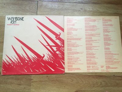 WISHBONE ASH - NUMBER THE BRAVE (1981,MCA,UK) vinil vinyl foto