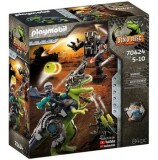Cumpara ieftin Playmobil Dinos, T-Rex - Batalia gigantilor