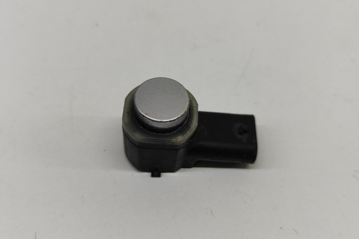 Senzor de parcare spate AUDI Q3 8U 2011 OEM: 1S0919275C 29394172