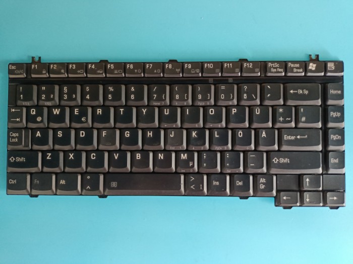 Tastatura Toshiba A10 A20 A25 A30 A40 A50 A60 A70 A80 A100 M20 M50 NSK-T4D0G