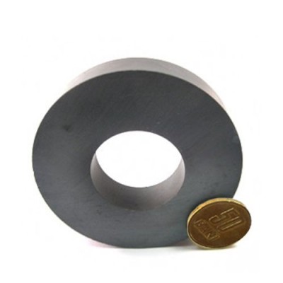 Magnet ferită inel 72 x 32 x 15 mm foto