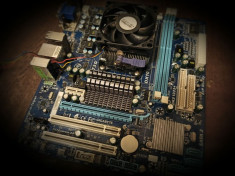 Vand Kit AMD Placa de baza Gigabyte foto