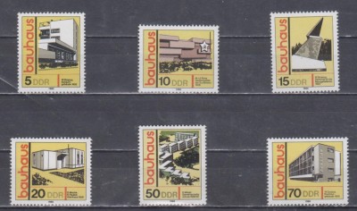 A12 S4 3 - Timbre foarte vechi - Fosta Germanie Democrata - DDR - cladiri industriale foto
